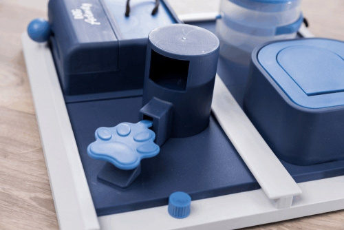 Развивающая игрушка для собак Poker Box 2, 31 x 31 см